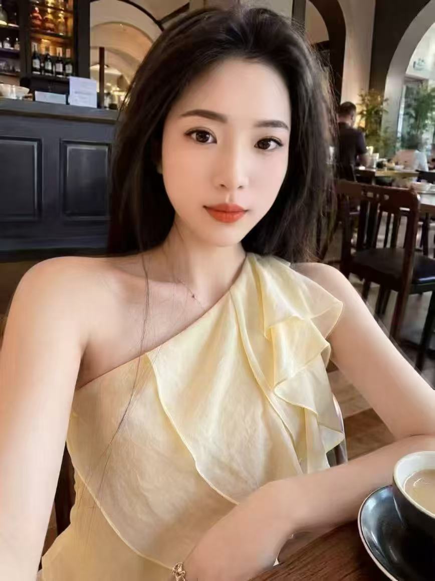 澜隐 LANYIN 老师照片展示一